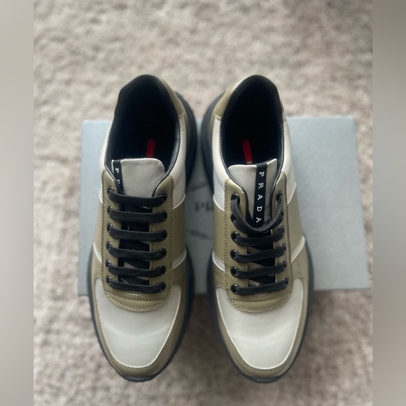 Prada shoes size 10 - Picture 2 of 6